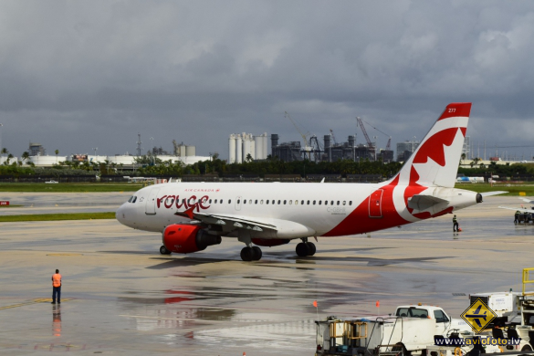 Airbus A319-114